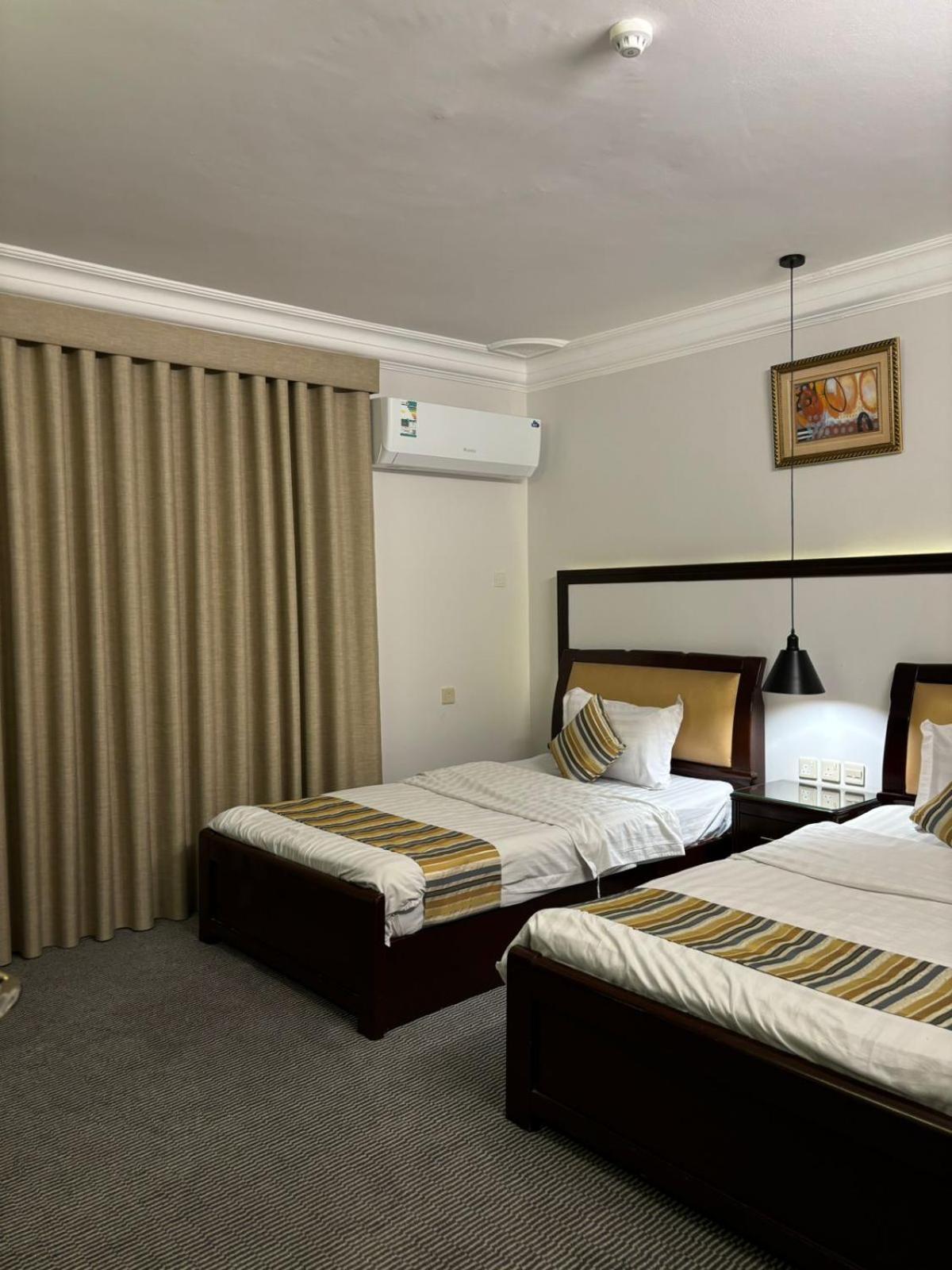 Al Mokhmalia Serviced Apartments Medina Bagian luar foto