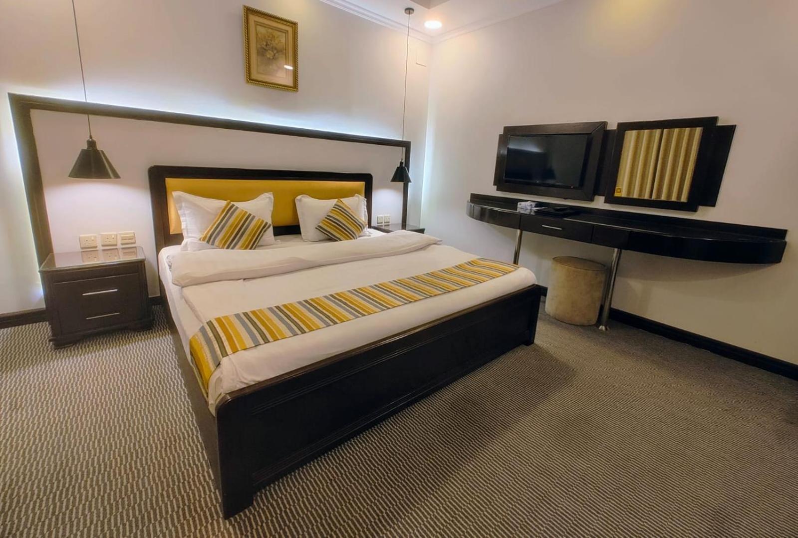 Al Mokhmalia Serviced Apartments Medina Bagian luar foto