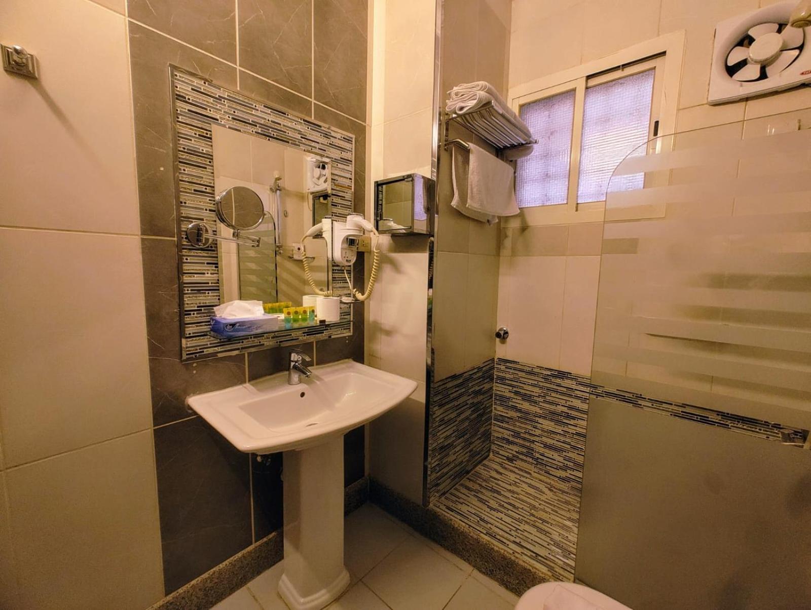 Al Mokhmalia Serviced Apartments Medina Bagian luar foto