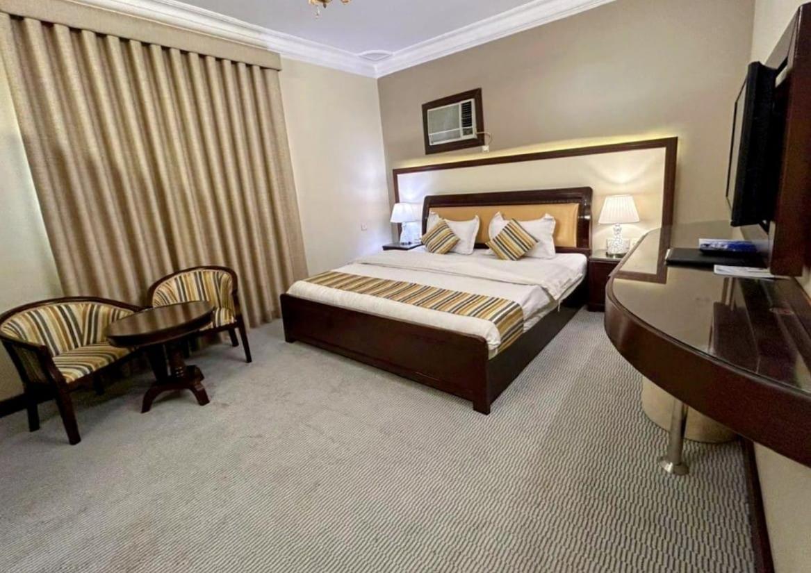 Al Mokhmalia Serviced Apartments Medina Bagian luar foto