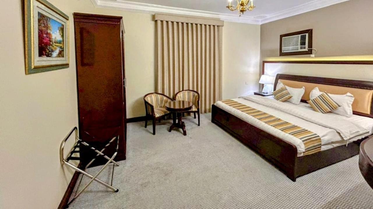 Al Mokhmalia Serviced Apartments Medina Bagian luar foto