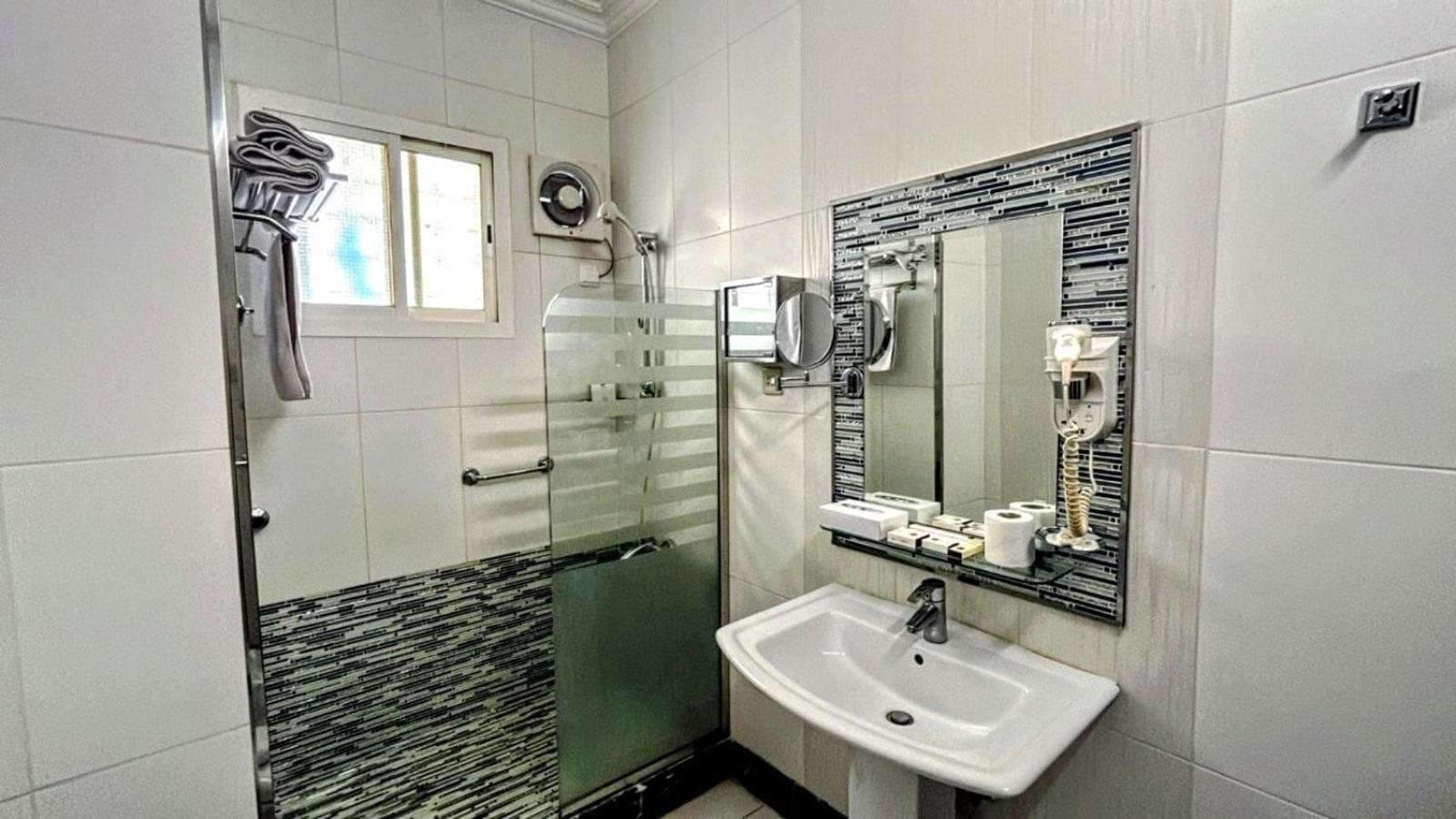 Al Mokhmalia Serviced Apartments Medina Bagian luar foto